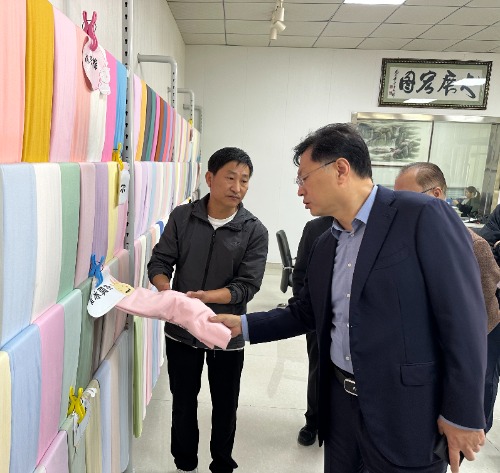 常山集團(tuán)黨委書記、董事長吳寧帶隊(duì)赴趙縣調(diào)研紡織企業(yè)